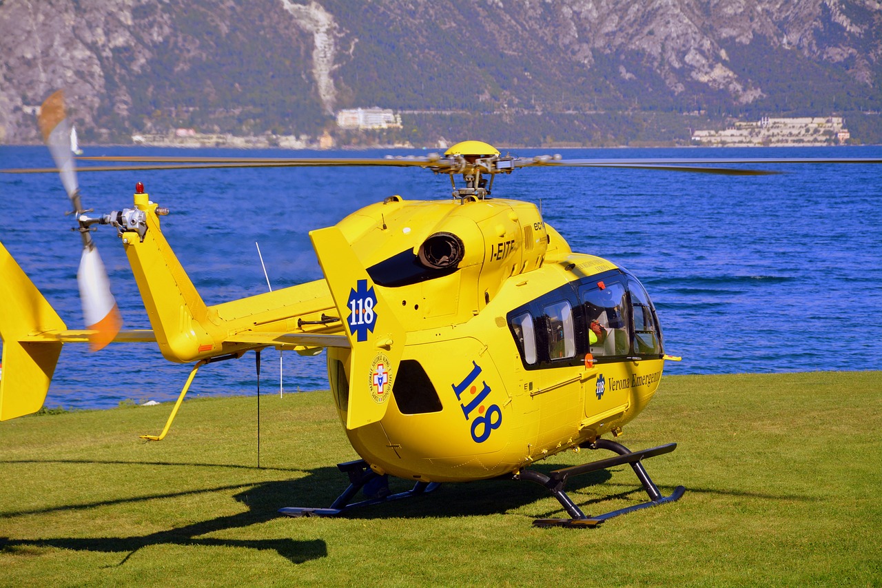 Essential Medications to Keep in Your Emergency Kit